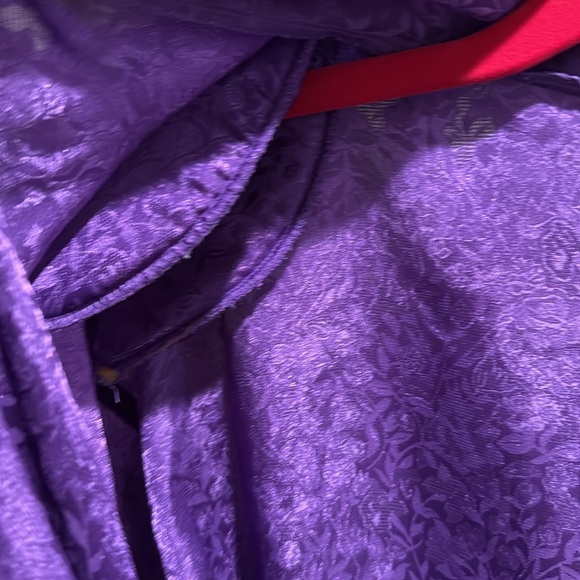 Vintage TJW by Mervyns purple robe - Picture 4 of 6